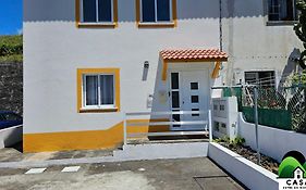 Casa Entre Os Morros Rral Nº 4522